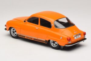 Saab 96 V4 オレンジ MCG 1:18 MCG18654 メタル - 画像 5/6