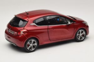 Peugeot 208 GTI Rubis Red Norev 1:18 184700 メタル - 画像 3/8