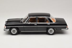 Mercedes 280 SE W108 ブラック Norev 1:18 183360 メタル - 画像 4/8