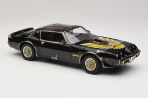 Pontiac Firebird Trans Am Kill Bill Movie Greenlight 1:18 12951 メタル - 画像 4/6