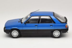Renault 11 TXE Blue Metallic MCG 1:18 MCG18591 メタル - 画像 3/6