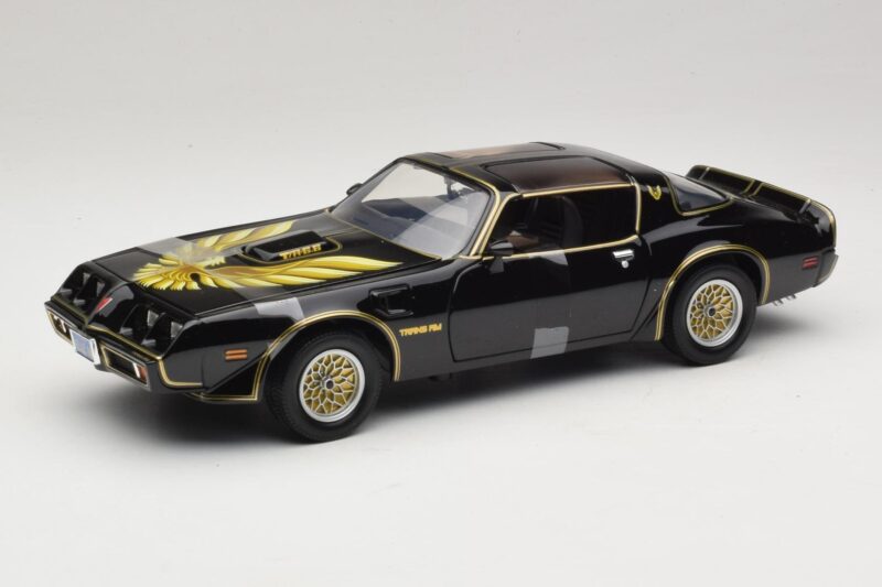 Pontiac Firebird Trans Am Kill Bill Movie Greenlight 1:18 12951 メタル
