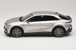 Alpine A390 GT Argent Mercure Otto 1:18 OT1318 レジン - 画像 3/6