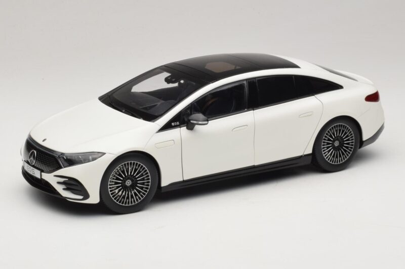 Mercedes EQS V297 Manufaktur Opalite White NZG 1:18 Mercedes EQS V297 Manufaktur Opalite White NZG 1:18 B66961049 メタル