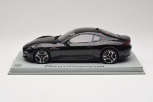 Maserati GranTurismo Trofeo Nero Assoluto BBR 1:18 P18240CMAS レジン