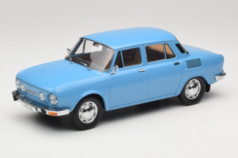 Skoda 100 LS ライトブルー MCG 1:18 MCG18782 メタル
