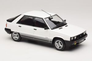 Renault 11 Turbo ホワイト MCG 1:18 MCG18589 メタル - 画像 4/6