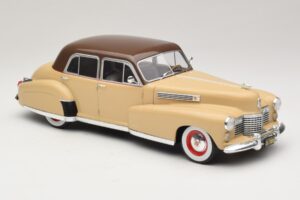 Cadillac Fleetwood Series 60 Special ベージュ MCG 1:18 MCG18656 メタル - 画像 4/6