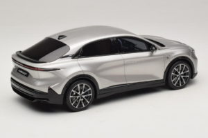 Alpine A390 GT Argent Mercure Otto 1:18 OT1318 レジン - 画像 2/6