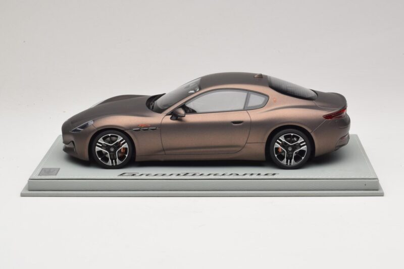 Maserati GranTurismo Trofeo Rame Folgore BBR 1:18 P18240AMAS レジン