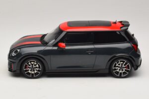 Mini Cooper JCW F66 Legend Grey Otto 1:18 OT1244 レジン - 画像 3/6