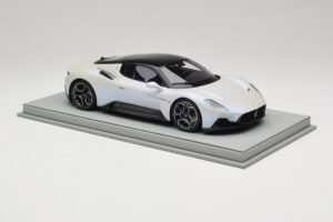 Maserati MC20 Bianco Audace BBR 1:18 P18191AMAS レジン - 画像 5/6