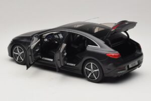 Mercedes EQE V295 Graphite Grey Magno NZG 1:18 B66961108 メタル - 画像 7/8