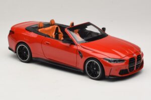 BMW M4 G83 カブリオレ Red Metallic Minichamps 1:18 110021030 メタル - 画像 6/8