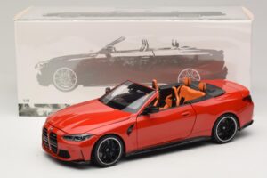 BMW M4 G83 カブリオレ Red Metallic Minichamps 1:18 110021030 メタル - 画像 8/8