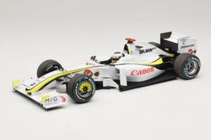 Brawn GP BGP001 #22 J. Button Singapore GP 2009 Minichamps 1:18 180090222 レジン
