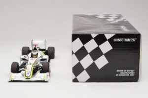 Brawn GP BGP001 #22 J. Button Singapore GP 2009 Minichamps 1:18 180090222 レジン - 画像 6/7