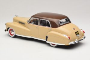 Cadillac Fleetwood Series 60 Special ベージュ MCG 1:18 MCG18656 メタル - 画像 5/6