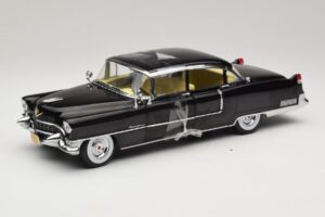 Cadillac Fleetwood Series 60 The Godfather Greenlight 1:18 12949 メタル