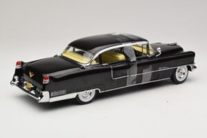 Cadillac Fleetwood Series 60 The Godfather Greenlight 1:18 12949 メタル - 画像 2/6