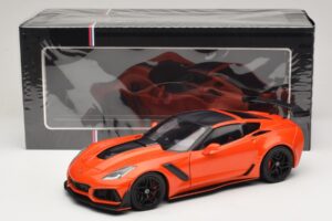 Chevrolet Corvette C7 ZR1 レッド IXO 1:18 U18RDC001-FO メタル - 画像 8/8
