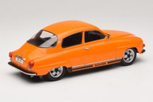 Saab 96 V4 オレンジ MCG 1:18 MCG18654 メタル - 画像 2/6