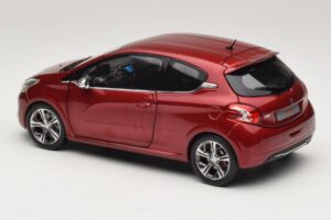 Peugeot 208 GTI Rubis Red Norev 1:18 184700 メタル - 画像 7/8