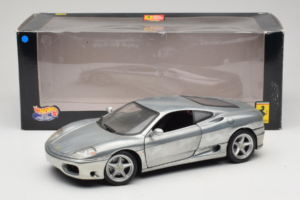 Ferrari 360 Modena クロームシルバー Hot Wheels 1:18 27774 メタル - 画像 8/8