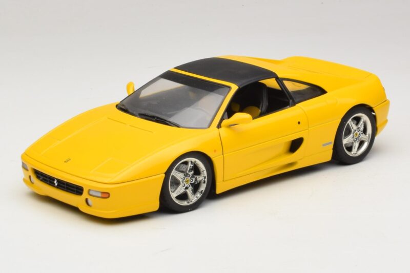 Ferrari F355 Spider イエロー ブラックルーフ UT Models 1:18 180074030-P4 メタル