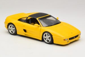 Ferrari F355 Spider イエロー ブラックルーフ UT Models 1:18 180074030-P4 メタル - 画像 6/8