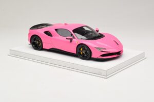Ferrari SF90 Pack Fiorano グロス Qatar Pink BBR 1:18 RACELINE137 レジン - 画像 4/7
