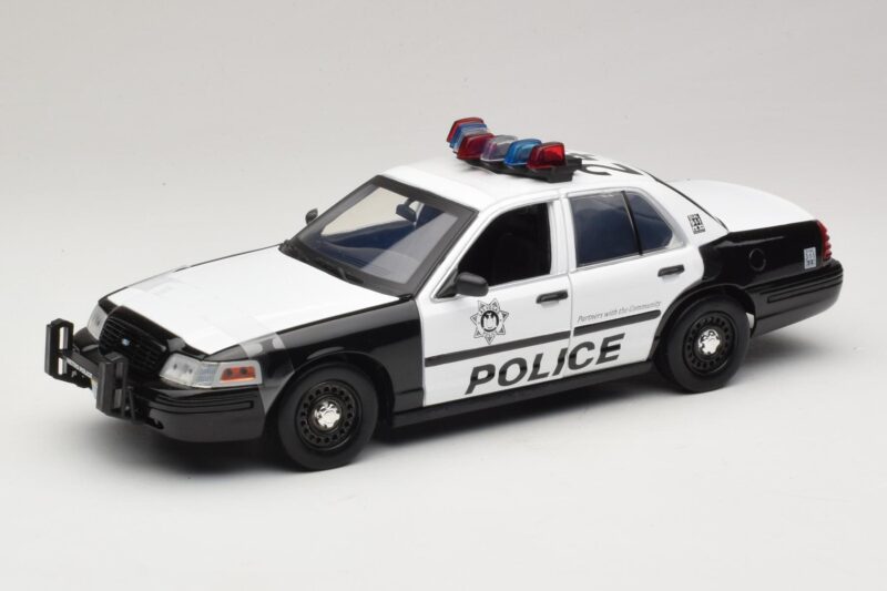 Ford Crown Victoria Police Interceptor The Hangover Movie Greenlight 1:18 12911 メタル