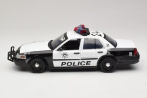 Ford Crown Victoria Police Interceptor The Hangover Movie Greenlight 1:18 12911 メタル - 画像 3/6