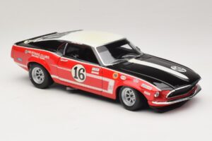 Ford Mustang Boss 302 #16 Bud Moore Engineering G. Follmer Trans-Am 1969 OEM 1:18 FORD006 メタル - 画像 6/8