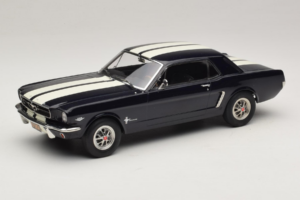 Ford Mustang Nightmist Blue Norev 1:18 182805 メタル