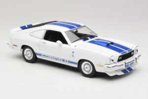 Ford Mustang II Cobra II Charlie's Angels Movie Greenlight 1:18 12880 メタル - 画像 6/8