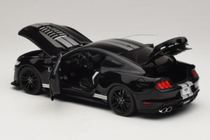 Ford Mustang Shelby GT500 S550 ブラック IXO 1:18 U18RDC002-FO メタル - 画像 5/8