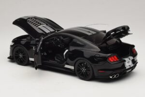 Ford Mustang Shelby GT500 S550 ブラック IXO 1:18 U18RDC002-FO メタル - 画像 5/8