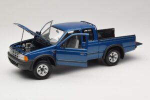 Ford Ranger Super Cab ブルー Action 1:18 ACTION002 メタル - 画像 2/8