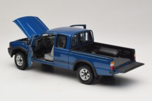 Ford Ranger Super Cab ブルー Action 1:18 ACTION002 メタル - 画像 5/8