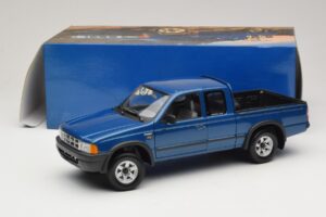 Ford Ranger Super Cab ブルー Action 1:18 ACTION002 メタル - 画像 8/8