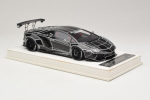 Lamborghini Aventador Liberty Walk TRON ブライトブラック JUC 1:18 J32-14 レジン - 画像 4/7