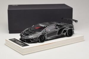 Lamborghini Aventador Liberty Walk TRON ブライトブラック JUC 1:18 J32-14 レジン - 画像 7/7