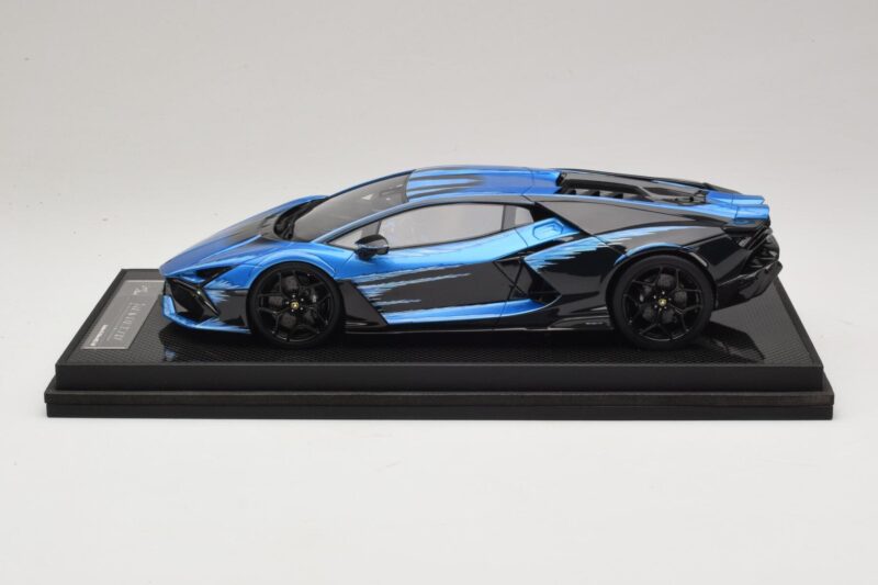 Lamborghini Revuelto Blue Black IVY Merit 1:18 REMC040 レジン