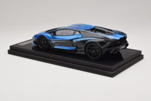 Lamborghini Revuelto Blue Black IVY Merit 1:18 REMC040 レジン - 画像 5/7
