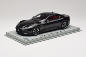 Maserati GranTurismo Trofeo Nero Assoluto BBR 1:18 P18240CMAS レジン - 画像 2/7