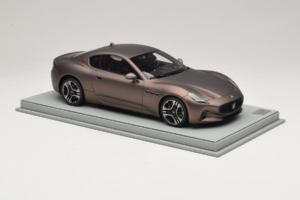 Maserati GranTurismo Trofeo Rame Folgore BBR 1:18 P18240AMAS レジン - 画像 4/7