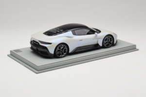 Maserati MC20 Bianco Audace BBR 1:18 P18191AMAS レジン - 画像 3/6