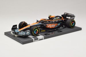 McLaren MCL36 #4 L. Norris Abu Dhabi GP 2022 Minichamps 1:18 537224004 レジン