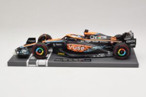 McLaren MCL36 O. Piastri Abu Dhabi Test 2022 Minichamps 1:18 537221828 レジン - 画像 3/7